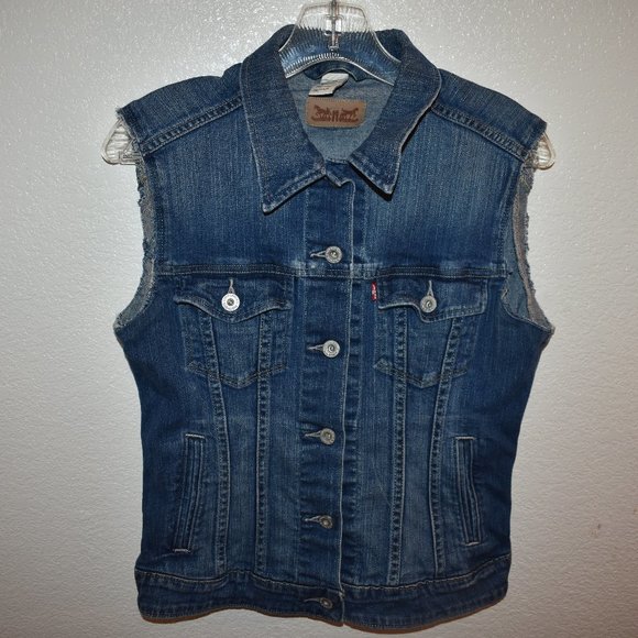 Levi's Jackets & Blazers - Levi's Denim Vest